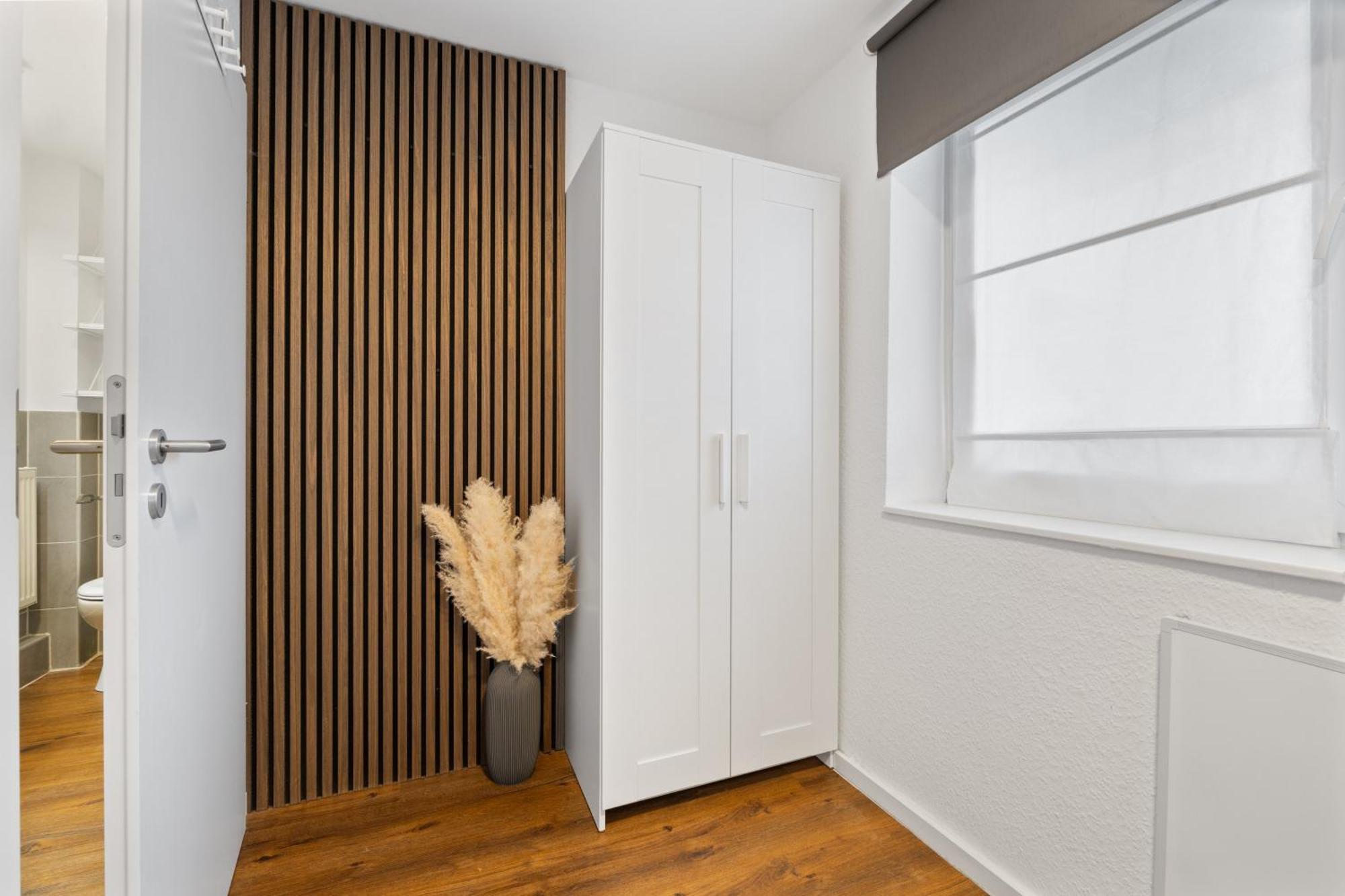 Modernes Apartement Am Rhein In Ruhiger Lage Köln Exteriör bild